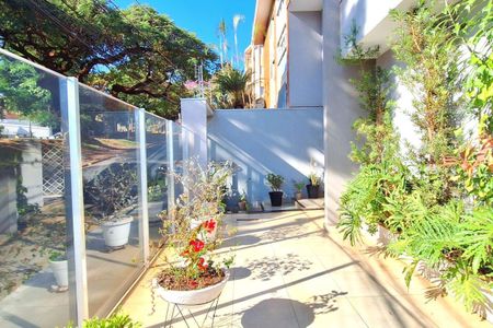 4_photo/94b9bf1ecd.2f565d1ef3104374-ATLAS-94b49914-6f60-400a-84fe-cf08df6511cf.jpg de casa à venda com 3 quartos, 239m² em Jardim Macedo, Ribeirão Preto