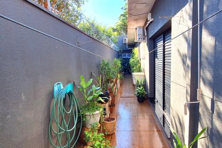 31_photo/94b9bf1ecd.2f565d1ef3104374-ATLAS-cd71ea2b-6127-4b07-8bad-3d1eb80fbc2c.jpg de casa à venda com 3 quartos, 239m² em Jardim Macedo, Ribeirão Preto