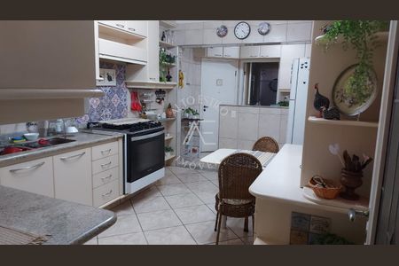 8_photo/94b9bf1ff7.5a50bf280e3a56dc-ATLAS-f78cdf6d-2f77-4110-85bf-e0e26bba5150.jpg de apartamento à venda com 3 quartos, 133m² em Vila Seixas, Ribeirão Preto