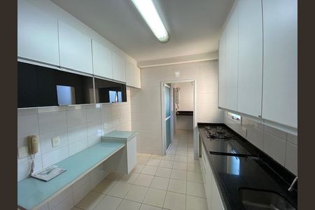 6_photo/94b9bf20ed.87979a6cbc0271ba-ATLAS-ef98f0d4-0ea2-4dab-99c6-e84b056a2a01.jpg de apartamento à venda com 4 quartos, 128m² em Centro, Ribeirão Preto