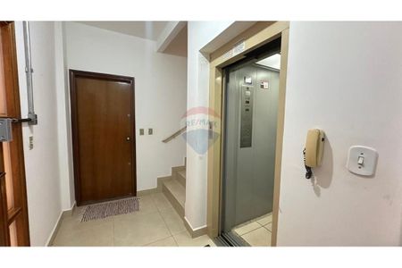 13_photo/94b9bf217f.d37cdd374c2e4c8b-ATLAS-396410ff-8fea-4460-b38f-863801d0da1d.jpg de apartamento à venda com 1 quarto, 43m² em Subsetor Leste - 1 (L-1), Ribeirão Preto