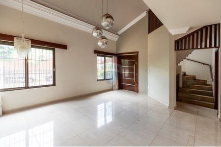 8_photo/94b9bf2279.5201f2b37237fe26-ATLAS-005b5cc9-9a6c-4bbc-93cf-9b5fc684e6df.jpg de casa à venda com 5 quartos, 420m² em Jardim Macedo, Ribeirão Preto