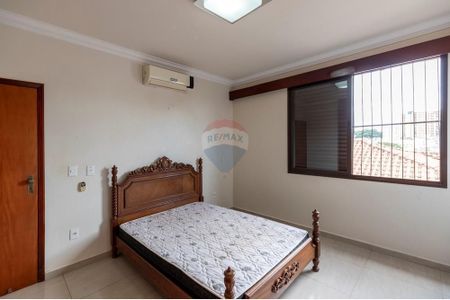 12_photo/94b9bf2279.5201f2b37237fe26-ATLAS-25639efc-e4fc-4237-8b94-e7220dc1530e.jpg de casa à venda com 5 quartos, 421m² em Jardim Macedo, Ribeirão Preto