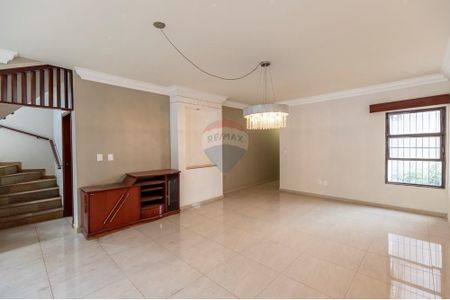 10_photo/94b9bf2279.5201f2b37237fe26-ATLAS-85f3bcc8-2010-40f3-afdd-860e2fa681f7.jpg de casa à venda com 5 quartos, 420m² em Jardim Macedo, Ribeirão Preto