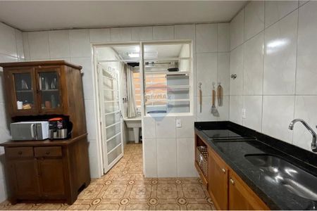 3_photo/94b9bf228d.96458e673c4e6a1a-ATLAS-18461ef6-cb23-4cb3-98a4-9a912d0cd84e.jpg de apartamento à venda com 2 quartos, 80m² em Jardim Macedo, Ribeirão Preto