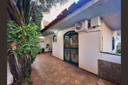 9_photo/94b9bf2337.3aed5bbd04158097-ATLAS-ca0fc80b-bbdd-4847-9cb6-523b45ec8906.jpg de casa à venda com 3 quartos, 283m² em Jardim Palma Travassos, Ribeirão Preto
