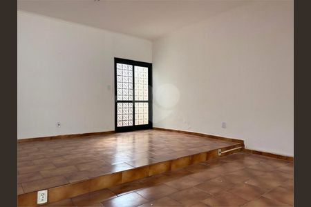 6_photo/94b9bf2779.bf28833e41de0c90-ATLAS-c38db0a3-e8ca-4939-992b-e639bf6d29dd.jpg de casa à venda com 3 quartos, 206m² em Jardim Sao Luiz, Ribeirão Preto