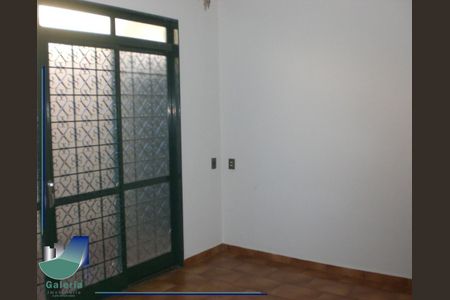 5_photo/94b9bf279d.6f5fc08ff33f9ba7-ATLAS-e135bab1-8ffc-4f42-ac1e-f53b3f3a526f.jpg de casa à venda com 3 quartos, 205m² em Subsetor Sul - 2 (S-2), Ribeirão Preto