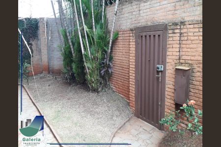 44_photo/94b9bf27c9.1c8b4d6ddc3b91a7-ATLAS-5e2f4253-9961-4ead-99d6-e30c4c7970a5.jpg de casa à venda com 3 quartos, 177m² em Jardim Sumare, Ribeirão Preto