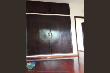 24_photo/94b9bf27c9.1c8b4d6ddc3b91a7-ATLAS-c88870e8-c084-4923-95d1-5217d2126ab3.jpg de casa à venda com 3 quartos, 177m² em Jardim Sumare, Ribeirão Preto