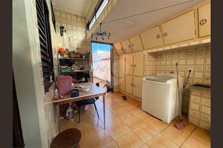 1_photo/94b9bf27fd.1fa6a91c389b6b6f-ATLAS-25167e38-b2ed-4e45-89d1-501c576612eb.jpg de casa à venda com 3 quartos, 190m² em Jardim Sao Luiz, Ribeirão Preto