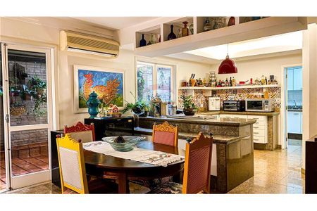 25_photo/94b9bf28c7.cc86e846ee81f630-ATLAS-652f75a8-0dc1-40dd-a593-a26c7c8b26da.jpg de casa à venda com 4 quartos, 585m² em Jardim America, Ribeirão Preto