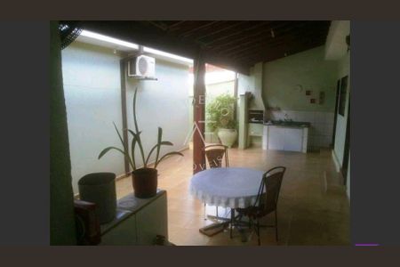 11_photo/94b9bf2a6f.ead0744c2329e0c8-ATLAS-ad8afc3b-d1c6-4c3f-9882-7f69b96c4ced.jpg de casa à venda com 4 quartos, 260m² em Jardim Irajá, Ribeirão Preto