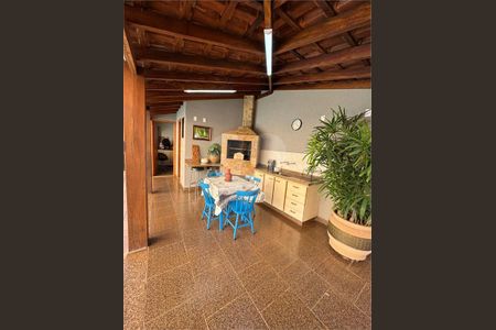 7_photo/94b9bf2b2b.088740a96a860cc5-ATLAS-50752875-6204-4eae-acbe-84792101f0e4.jpg de casa à venda com 3 quartos, 1670m² em Jardim Irajá, Ribeirão Preto