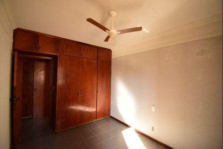4_photo/94b9bf2b8d.40af261bed264389-ATLAS-a5018a4a-3c69-42fd-95d8-de30cc15cdde.jpg de apartamento à venda com 3 quartos, 86m² em Jardim Irajá, Ribeirão Preto