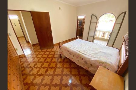 3_photo/94b9bf2bad.9d16f9c21be32f41-ATLAS-07845ce9-6575-443f-bff4-cf6527f0141c.jpg de casa à venda com 3 quartos, 296m² em Jardim Irajá, Ribeirão Preto