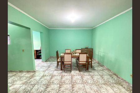 13_photo/94b9bf2bad.9d16f9c21be32f41-ATLAS-398971d0-fd57-4861-a4da-b7ba5cdffcc2.jpg de casa à venda com 3 quartos, 296m² em Jardim Irajá, Ribeirão Preto