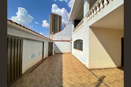 7_photo/94b9bf2bad.9d16f9c21be32f41-ATLAS-4edfbffe-6bab-4425-940c-07bc9d1e6426.jpg de casa à venda com 3 quartos, 296m² em Jardim Irajá, Ribeirão Preto