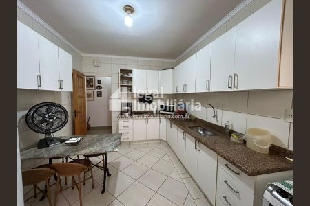 10_photo/94b9bf2bbb.2f15d505e37c7ac5-ATLAS-e18afe6d-8e8e-4885-b6fc-b4fc9e59461f.jpg de apartamento à venda com 3 quartos, 107m² em Jardim Irajá, Ribeirão Preto