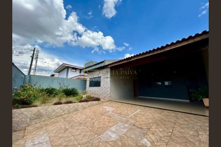 3_photo/94b9bf347b.3714cccd63f8fe2d-ATLAS-3e4adc0b-d5a0-4694-b797-8a2165f92b5a.jpg de casa à venda com 3 quartos, 225m² em Ribeirânia, Ribeirão Preto