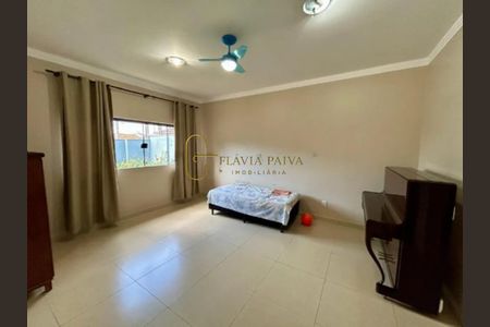 6_photo/94b9bf347b.3714cccd63f8fe2d-ATLAS-6b0dd637-9959-457e-96cf-ccc2eede3f50.jpg de casa à venda com 3 quartos, 225m² em Ribeirânia, Ribeirão Preto