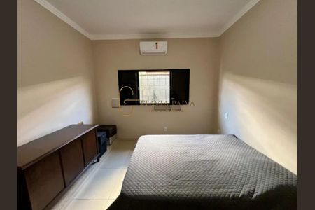 10_photo/94b9bf347b.3714cccd63f8fe2d-ATLAS-81a7c039-e058-458b-948e-36db194af10f.jpg de casa à venda com 3 quartos, 225m² em Ribeirânia, Ribeirão Preto