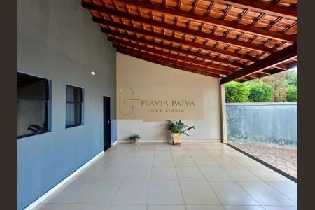 3_photo/94b9bf347b.3714cccd63f8fe2d-ATLAS-d0bae4ba-226f-412d-b33d-e257f5ee31c9.jpg de casa à venda com 3 quartos, 225m² em Ribeirânia, Ribeirão Preto