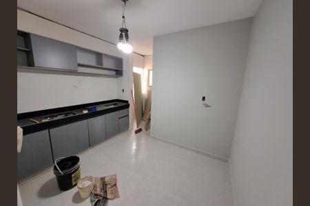 13_photo/94b9bf380f.a944a7ef88bd55c6-ATLAS-c694de24-3fcd-4371-845c-e23a5e87600c.jpg de apartamento à venda com 3 quartos, 75m² em Presidente Medici, Ribeirão Preto