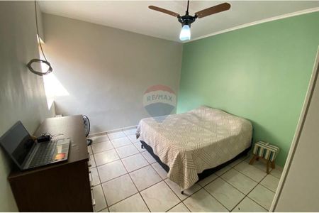 10_photo/94b9bf3bdd.d505c9d9834fda44-ATLAS-1fb540fd-b0d0-4fb5-a33b-626854aea12e.jpg de casa à venda com 3 quartos, 149m² em Jardim Castelo Branco, Ribeirão Preto