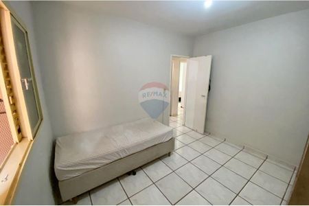 37_photo/94b9bf3bdd.d505c9d9834fda44-ATLAS-2e4d89df-fe86-4483-99e7-78465ea2c8c5.jpg de casa à venda com 3 quartos, 149m² em Jardim Castelo Branco, Ribeirão Preto