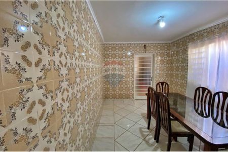 11_photo/94b9bf3bdd.d505c9d9834fda44-ATLAS-2f4af55a-5e35-46c8-8cea-11f80e48f2de.jpg de casa à venda com 3 quartos, 149m² em Jardim Castelo Branco, Ribeirão Preto