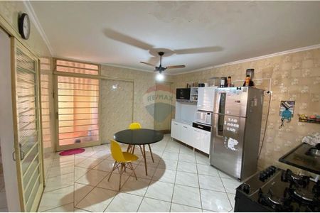 29_photo/94b9bf3bdd.d505c9d9834fda44-ATLAS-6e97620a-dc27-4ad3-ab43-88bcef182ed6.jpg de casa à venda com 3 quartos, 149m² em Jardim Castelo Branco, Ribeirão Preto