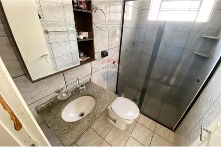 41_photo/94b9bf3bdd.d505c9d9834fda44-ATLAS-b0ea8d64-9a4a-4216-ae20-03c2a60938bb.jpg de casa à venda com 3 quartos, 149m² em Jardim Castelo Branco, Ribeirão Preto