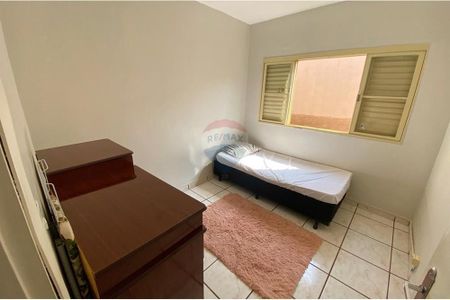 39_photo/94b9bf3bdd.d505c9d9834fda44-ATLAS-ce20dee6-fe17-4071-92aa-c992578a1c67.jpg de casa à venda com 3 quartos, 149m² em Jardim Castelo Branco, Ribeirão Preto