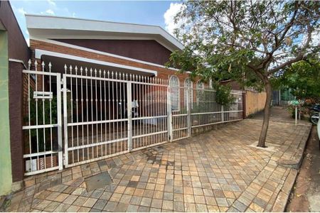 2_photo/94b9bf3bdd.d505c9d9834fda44-ATLAS-ef3cee33-9068-48c8-9b4d-6f5a555bf8d0.jpg de casa à venda com 3 quartos, 149m² em Jardim Castelo Branco, Ribeirão Preto