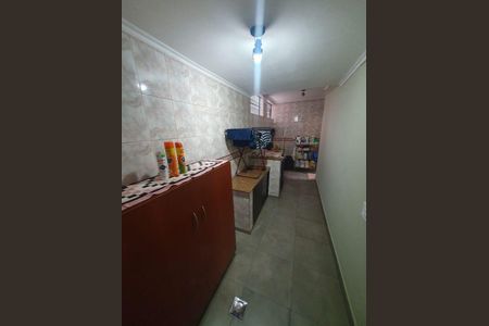 20_photo/94b9bf3c67.fb2e7a60a8bfd920-ATLAS-5f897053-6f04-40aa-8e1d-9da83eef4c10.jpg de casa à venda com 3 quartos, 200m² em Jardim Palma Travassos, Ribeirão Preto