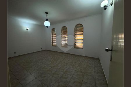 8_photo/94b9bf3c93.20b4babb97b28f5b-ATLAS-2bc0d958-15fb-4155-a57d-e19c749f16a8.jpg de casa à venda com 3 quartos, 254m² em Jardim Palma Travassos, Ribeirão Preto