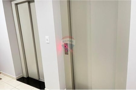 12_photo/94b9bf3cb5.82dfd85ef928e01e-ATLAS-83b89a4d-218c-42a3-a6dc-a51816666517.jpg de apartamento para alugar com 1 quarto, 38m² em Jardim Palma Travassos, Ribeirão Preto