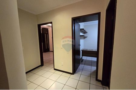 6_photo/94b9bf3de5.93b8fa184532727f-ATLAS-30e032c6-8f01-49d5-a433-eb49f6b47ee7.jpg de apartamento à venda com 3 quartos, 110m² em Jardim Paulista, Ribeirão Preto