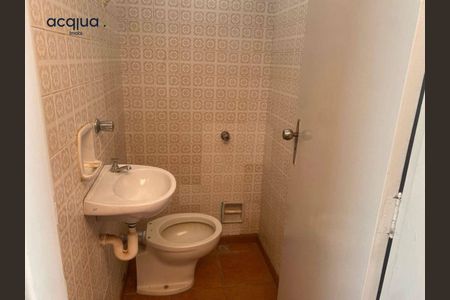 15_photo/94b9bf3e29.e5b0f526cad1f31c-ATLAS-a556070e-4bae-411d-ad89-28d835aca961.jpg de casa à venda com 3 quartos, 200m² em Jardim Paulista, Ribeirão Preto