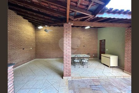 8_photo/94b9bf3ff1.2f53a4626112963d-ATLAS-36105686-683c-4a57-b933-6bedb85b45ef.jpg de casa à venda com 3 quartos, 245m² em Parque dos Bandeirantes, Ribeirão Preto