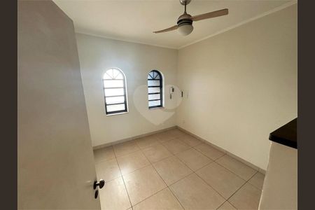 8_photo/94b9bf3ff1.2f53a4626112963d-ATLAS-82b7a5fe-b093-4dd6-8d13-55ef84c5f555.jpg de casa à venda com 3 quartos, 245m² em Parque dos Bandeirantes, Ribeirão Preto