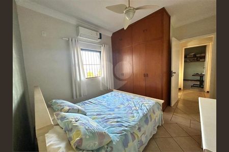 15_photo/94b9bf3ff1.2f53a4626112963d-ATLAS-ee0077aa-c3e8-4efa-8595-c18a7577353f.jpg de casa à venda com 3 quartos, 245m² em Parque dos Bandeirantes, Ribeirão Preto