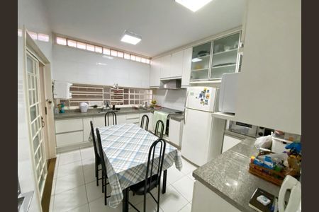 14_photo/94b9bf410b.07c5e9f7353d34ff-ATLAS-4051cd41-2c4e-4e20-8c9c-2ecb895c2af0.jpg de casa à venda com 4 quartos, 321m² em Parque dos Bandeirantes, Ribeirão Preto