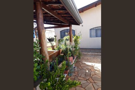 10_photo/94b9bf4175.27a900e001c278db-ATLAS-b0b52fe7-72a7-40a4-a8e4-cfcfef3e1bfd.jpg de casa à venda com 3 quartos, 329m² em Parque dos Bandeirantes, Ribeirão Preto