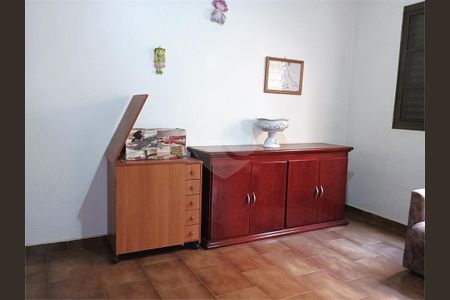 3_photo/94b9bf41dd.9034fee1f2a82cec-ATLAS-142f2b2e-75d8-40be-b721-6776e141e8d9.jpg de casa à venda com 3 quartos, 206m² em Parque dos Bandeirantes, Ribeirão Preto