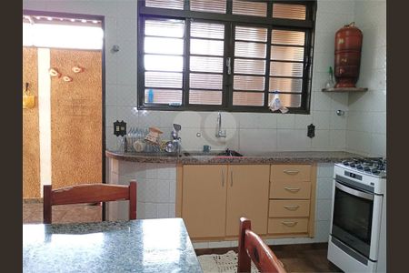 8_photo/94b9bf41dd.9034fee1f2a82cec-ATLAS-7189a125-ac90-444a-abfe-c3eac7d3e2dc.jpg de casa à venda com 3 quartos, 206m² em Parque dos Bandeirantes, Ribeirão Preto