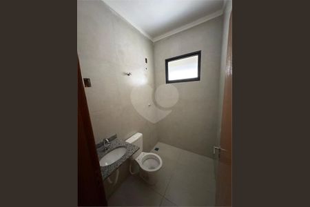 2_photo/94b9bf42c5.dd36e19cbce1a859-ATLAS-06306e67-e241-408d-9c96-39f7f0b37f92.jpg de casa à venda com 2 quartos, 103m² em Jardim Anhanguera, Ribeirão Preto