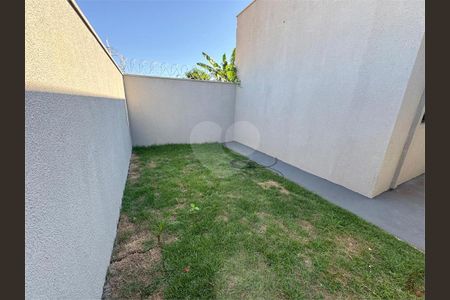 15_photo/94b9bf42c5.dd36e19cbce1a859-ATLAS-978312e3-d3f2-43a3-b7af-9be66c64ec67.jpg de casa à venda com 2 quartos, 103m² em Jardim Anhanguera, Ribeirão Preto