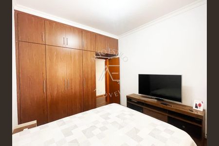 21_photo/94b9bf4327.2f15d505e37c7ac5-ATLAS-cc122fb5-d965-48f7-9a8b-4feafca562e3.jpg de casa à venda com 3 quartos, 380m² em Jardim Anhanguera, Ribeirão Preto